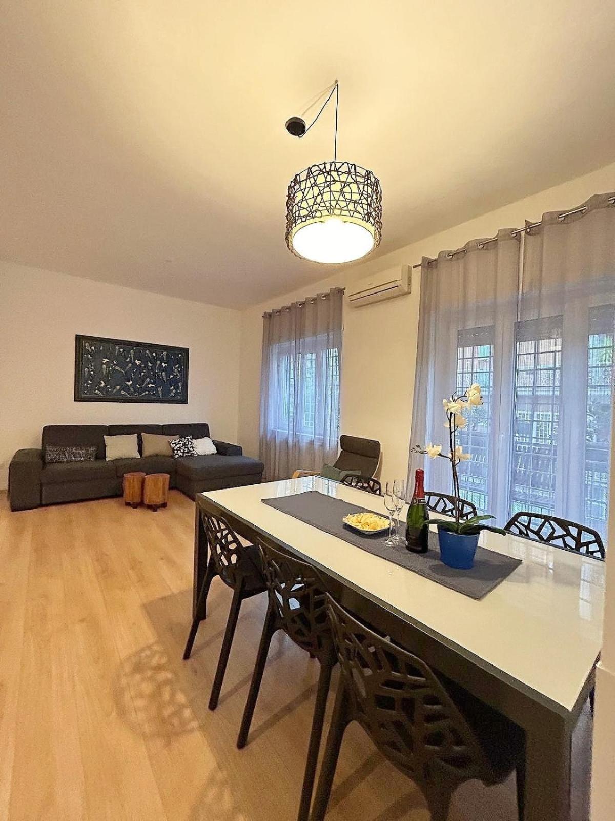 Interlude Apartment